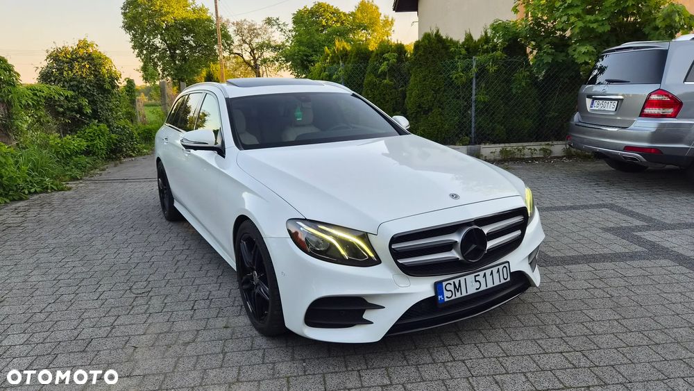 Mercedes-Benz Klasa E - 21