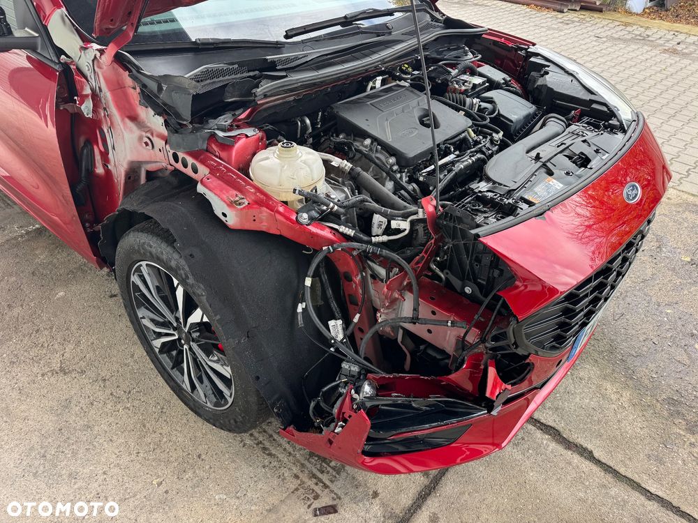 Ford Kuga 1.5 EcoBoost FWD ST-Line X - 28