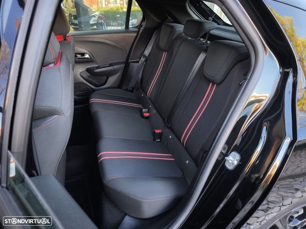 Opel Corsa 1.2 T GS - 8