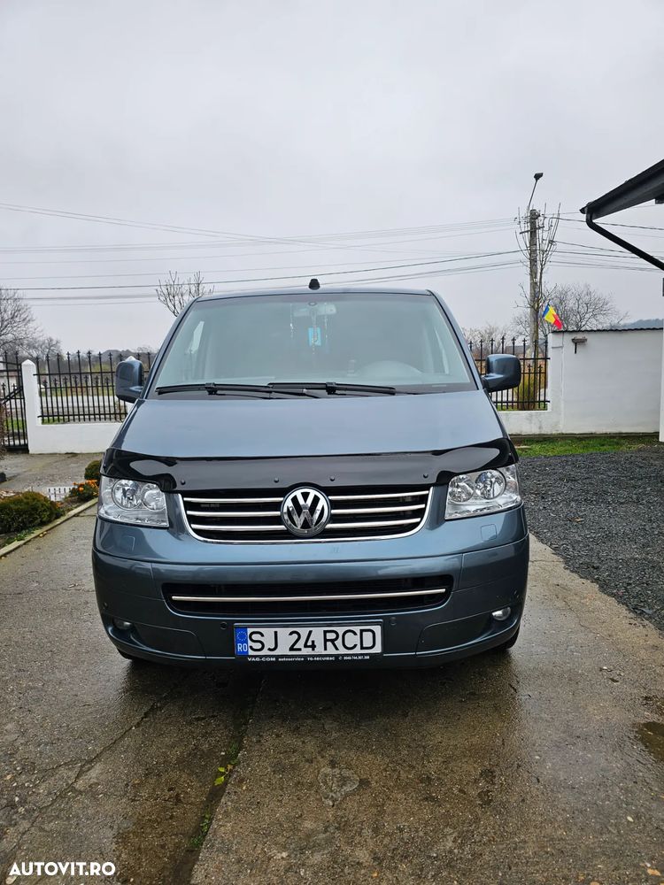 Volkswagen Multivan - 1