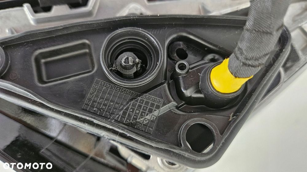 LUSTERKO LEWE MERCEDES E-KLASA W213 18 PIN 108 - 11