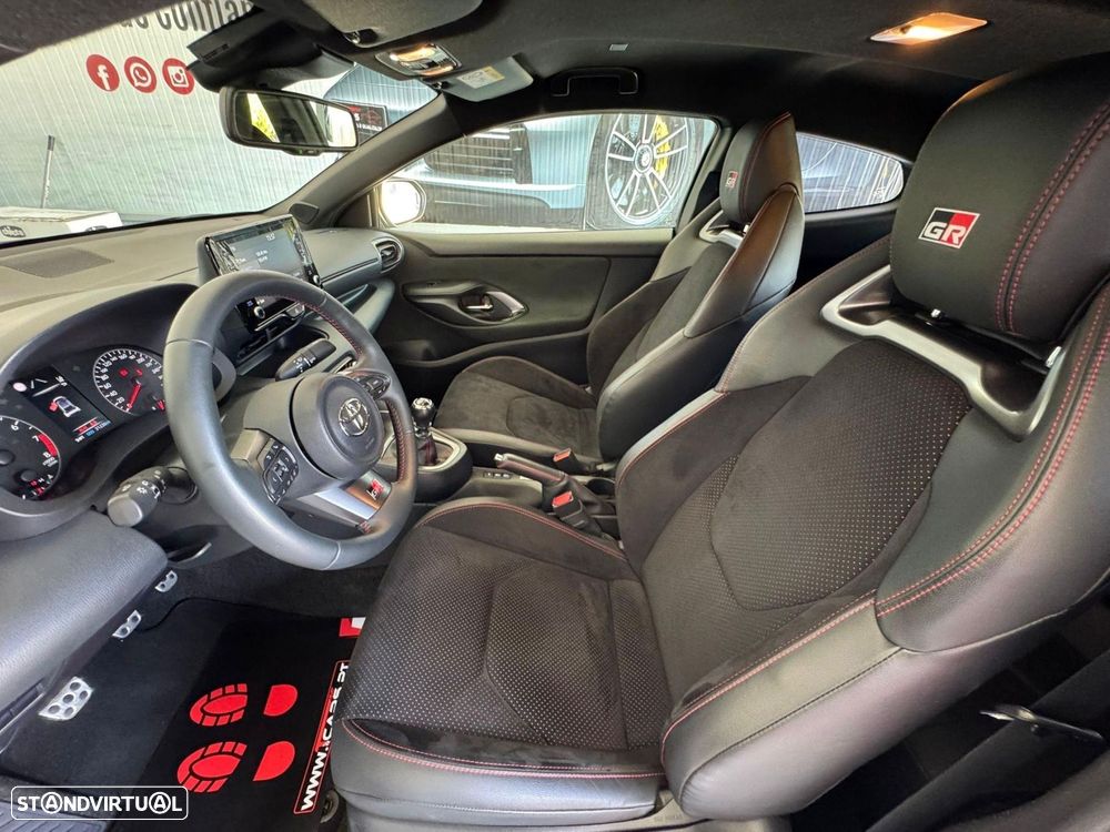 Toyota GR Yaris - 16