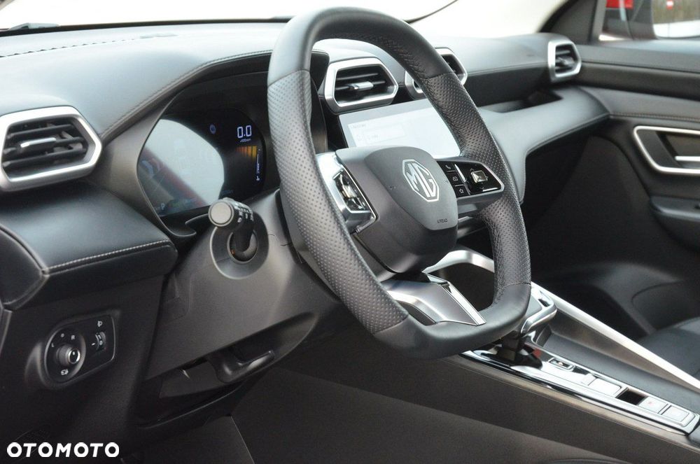 MG ZS 1.5 HEV+ Exclusive - 21