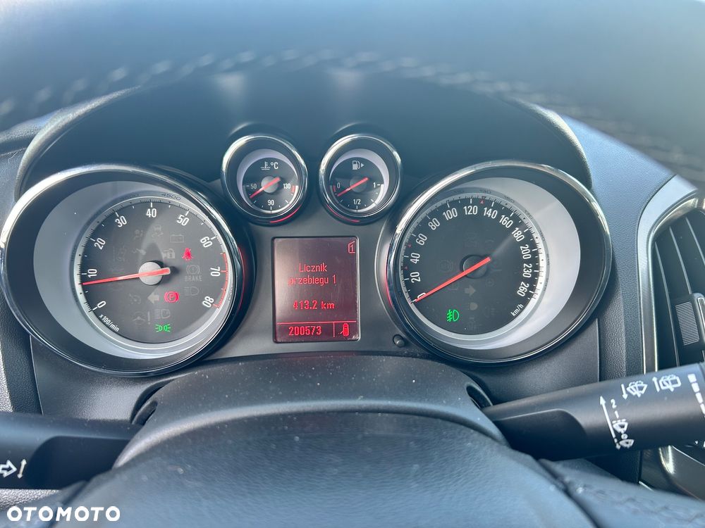 Opel Astra 1.4 Turbo Cosmo - 15