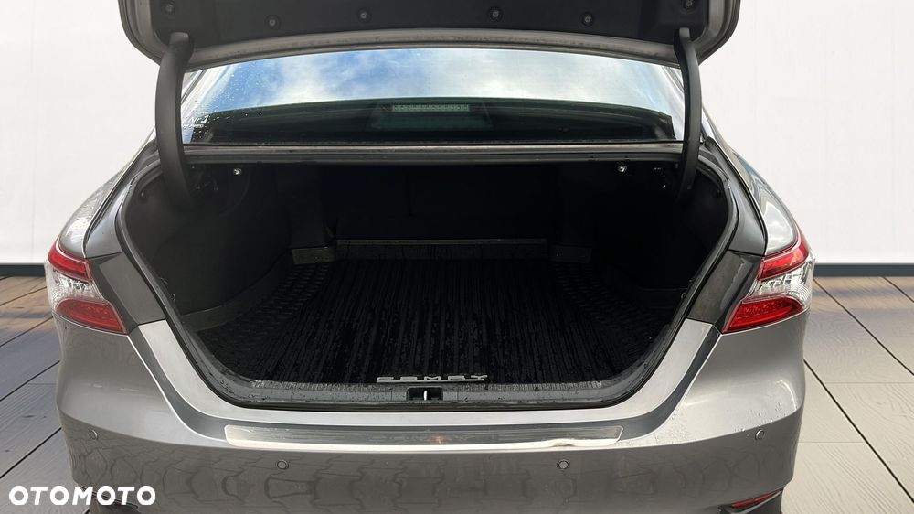 Toyota Camry 2.5 Hybrid Executive CVT - 13