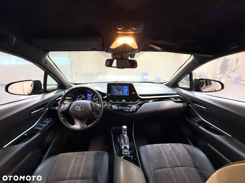 Toyota C-HR 1.8 Hybrid GPF GR Sport - 28