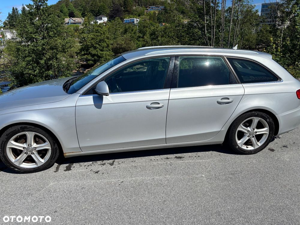 Audi A4 Avant - 8