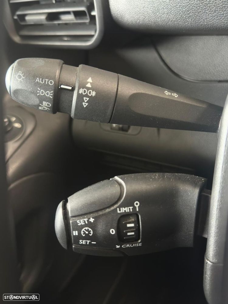 Peugeot Partner 1.5 BlueHDi Asphalt Standard - 11