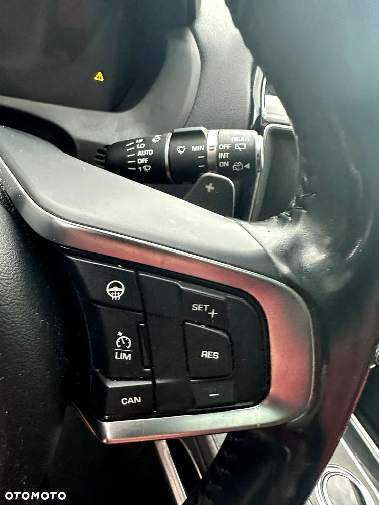 Jaguar F-Pace 2.0 i4D AWD R-Sport - 15
