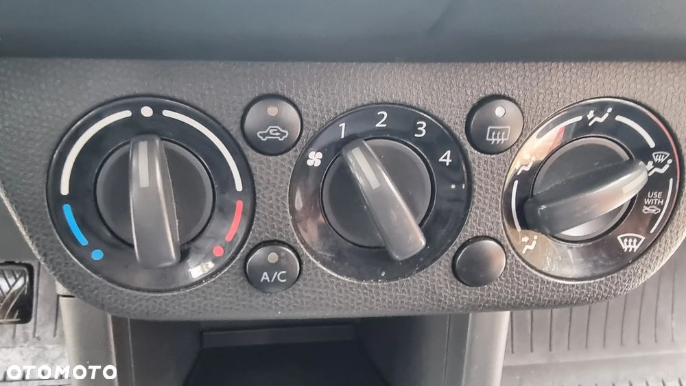 Suzuki Swift 1.3 JB Edition - 29