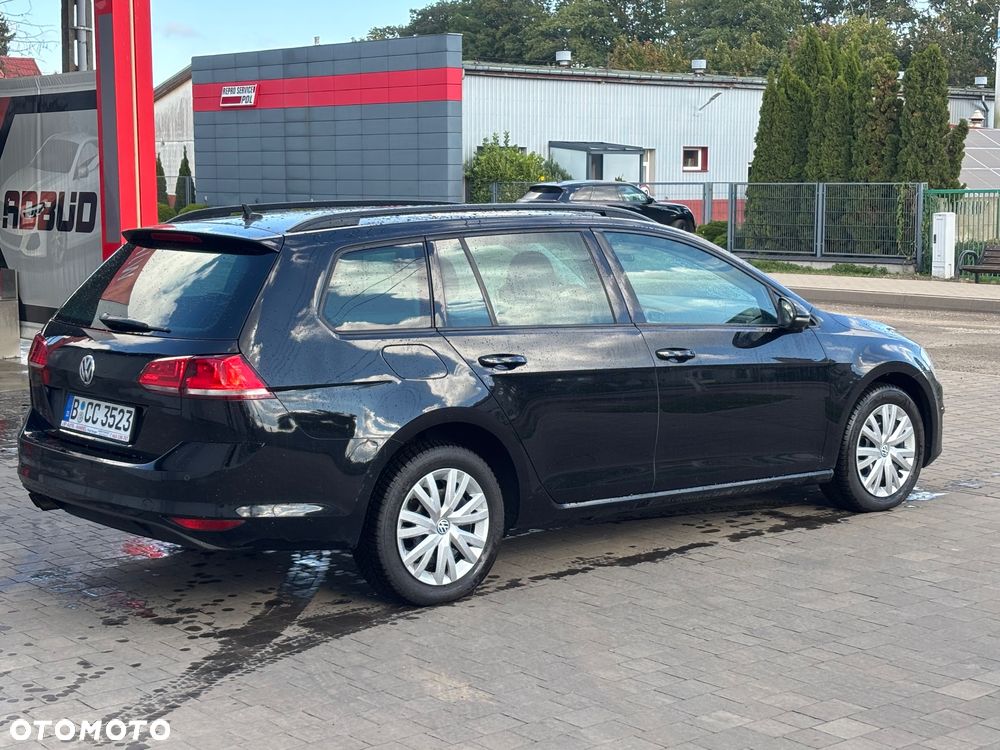 Volkswagen Golf - 4