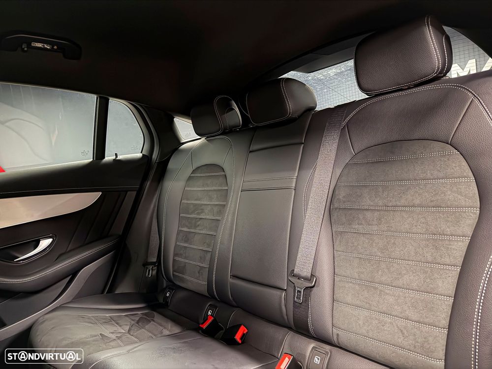 Mercedes-Benz GLC 300 - 11