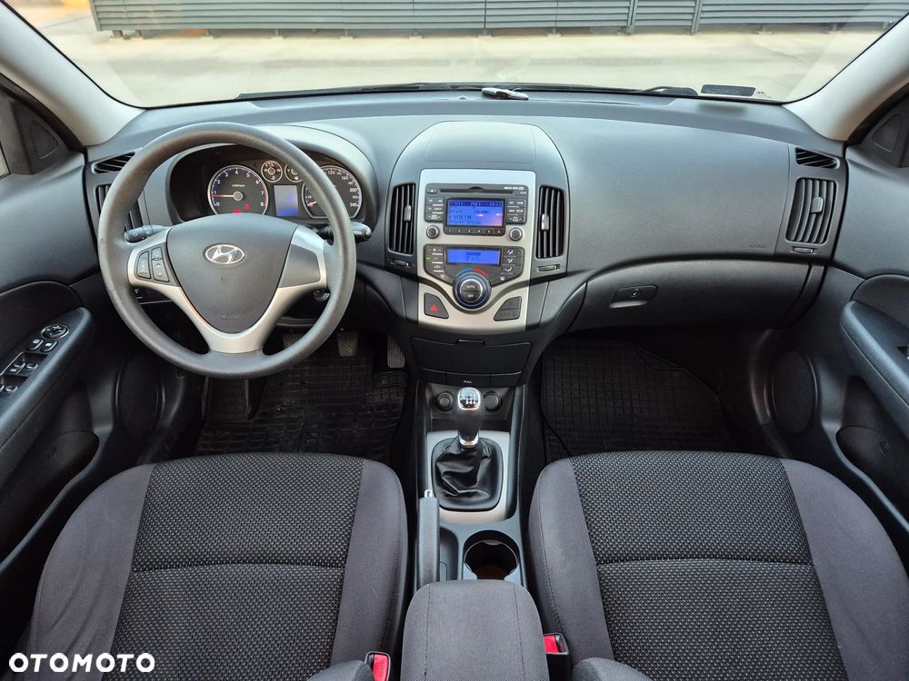 Hyundai i30 1.6 Style - 9