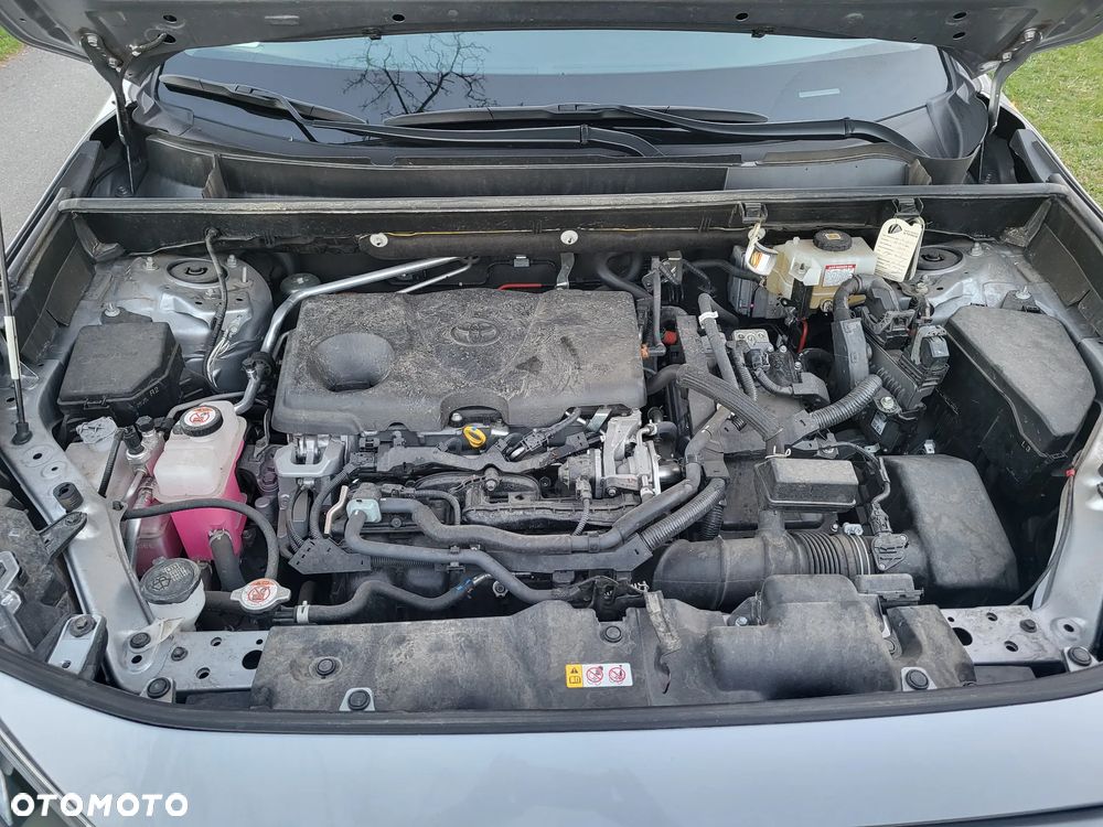 Toyota RAV4 - 12