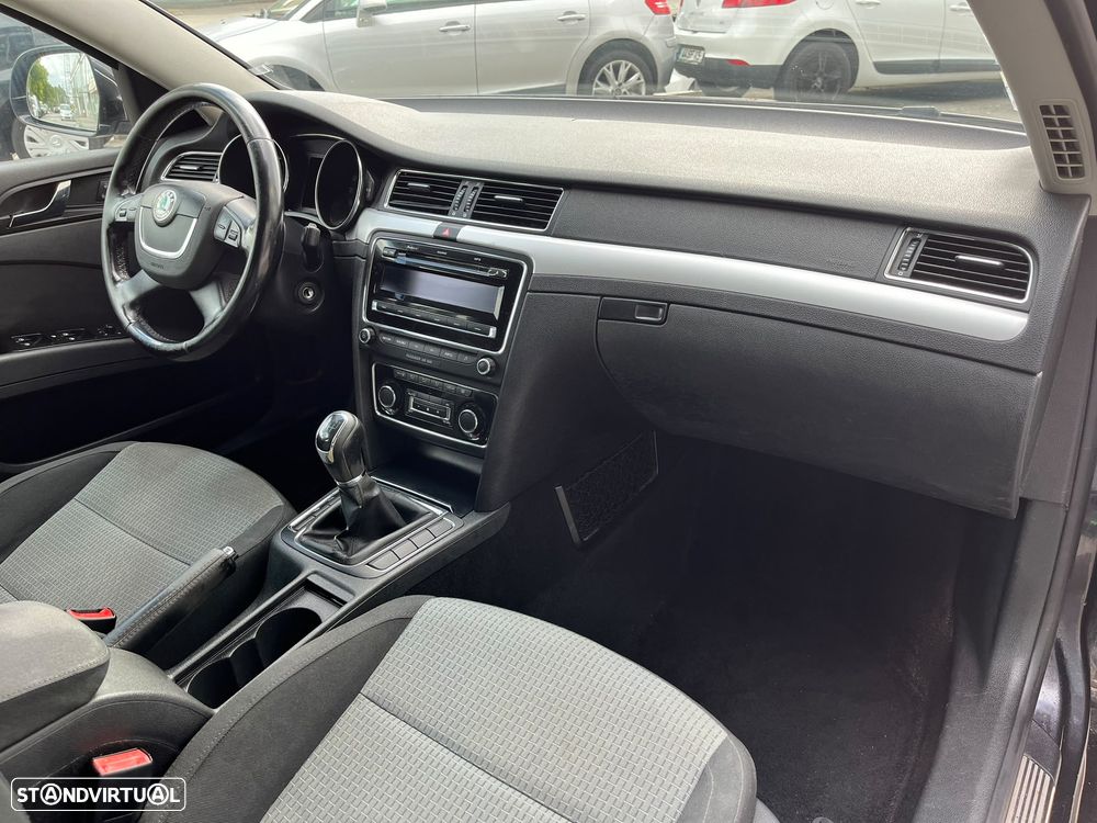 Skoda Octavia 1.6 TDI Greenline - 10