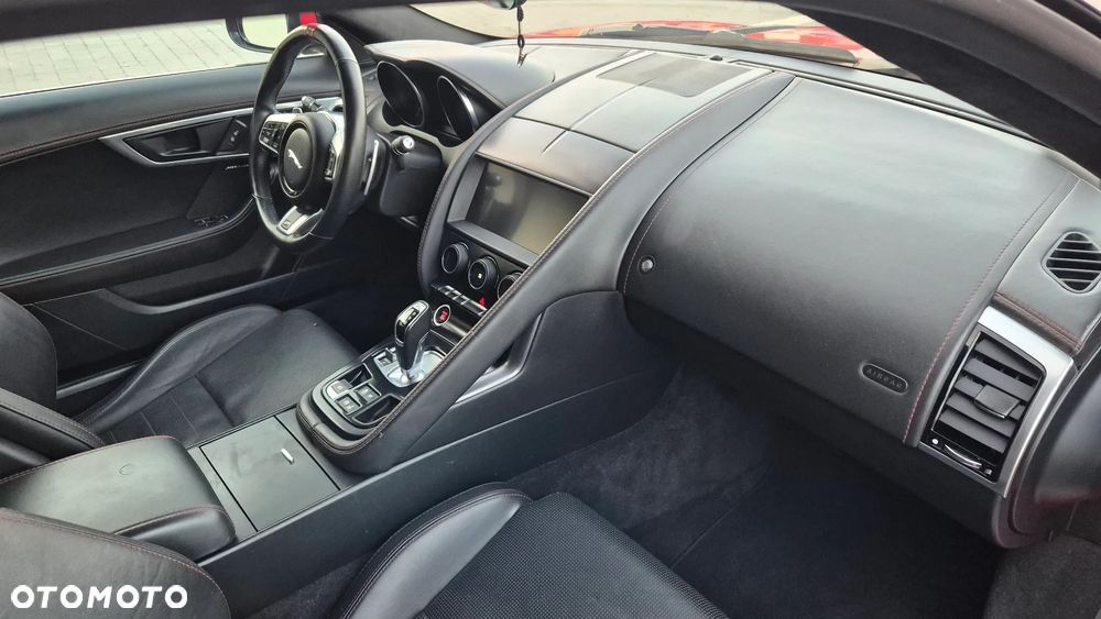 Jaguar F-Type 2.0 Turbo R-Dynamic Black - 13