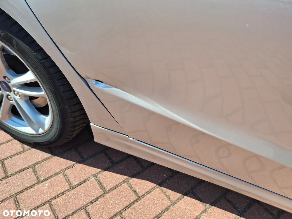 Ford Mondeo - 18
