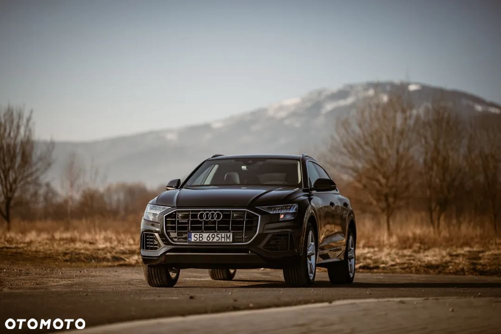 Audi Q8 55 TFSI quattro tiptronic - 1
