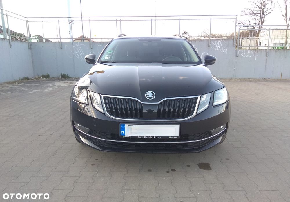 Skoda Octavia 1.5 TSI ACT Style DSG - 2