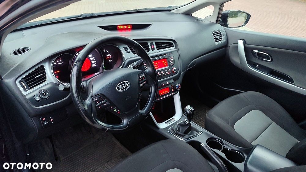 Kia Ceed 1.6 CRDi L - 29