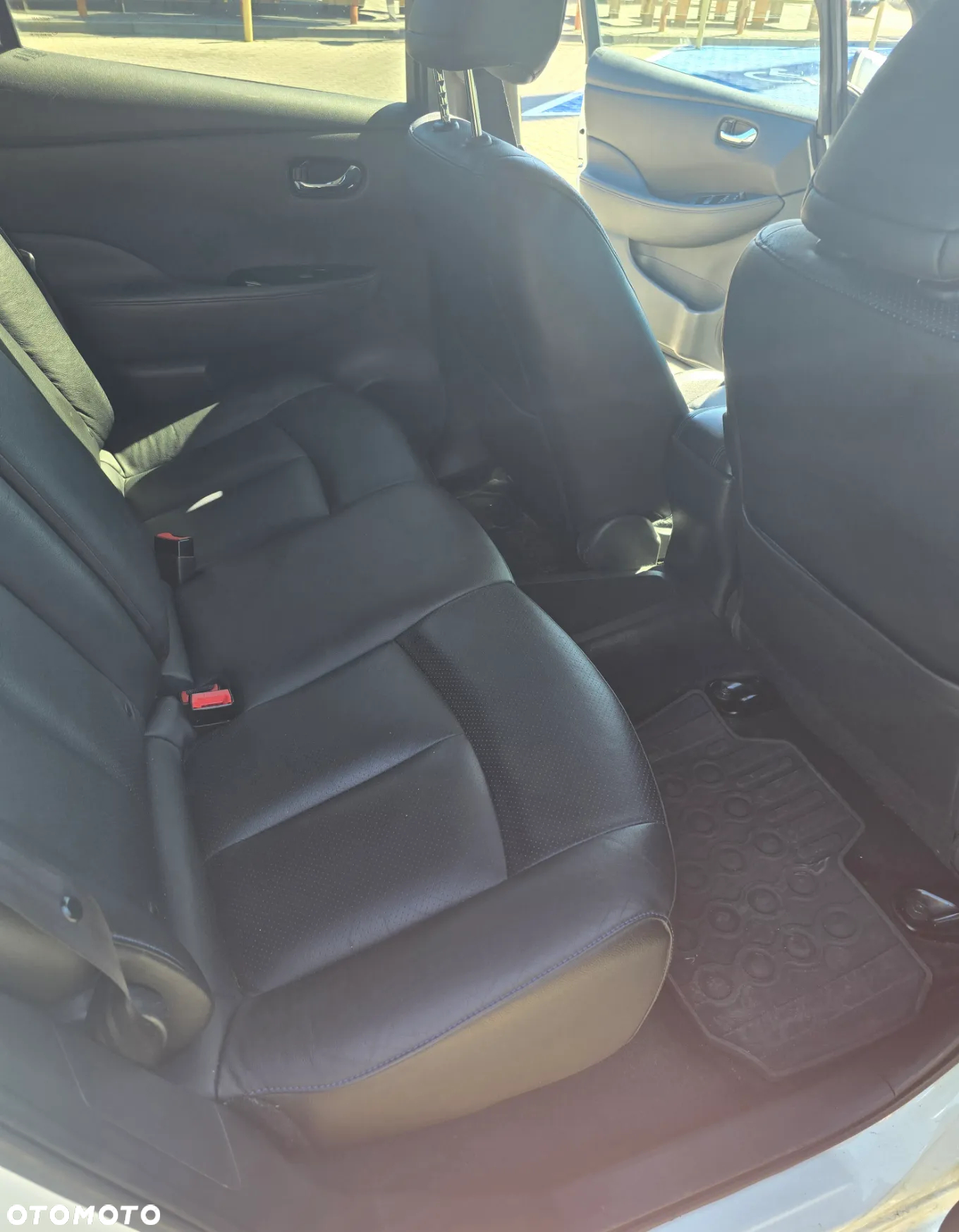Nissan Leaf 24 kWh (mit Batterie) Tekna - 14