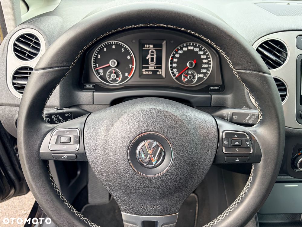 Volkswagen Golf Plus - 13
