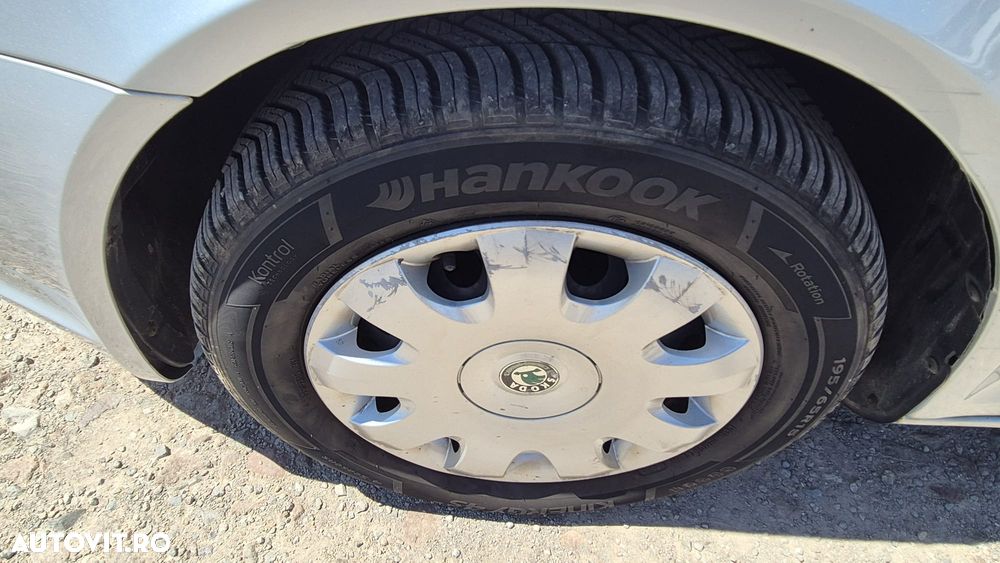 Skoda Octavia 1.4 TSI Ambiente Green tec - 17