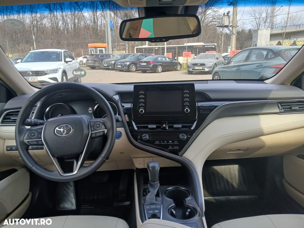 Toyota Camry 2.5 Dynamic - 5
