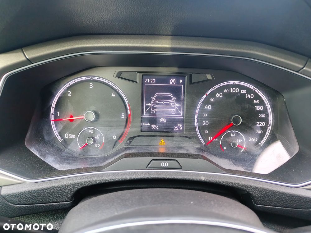 Volkswagen T-Roc 2.0 TDI SCR DSG ACTIVE - 16