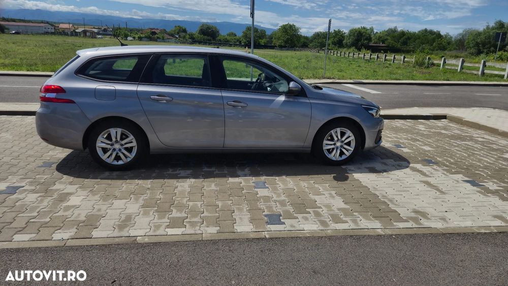 Peugeot 308 1.2 L PureTech Turbo S&S Active - 3