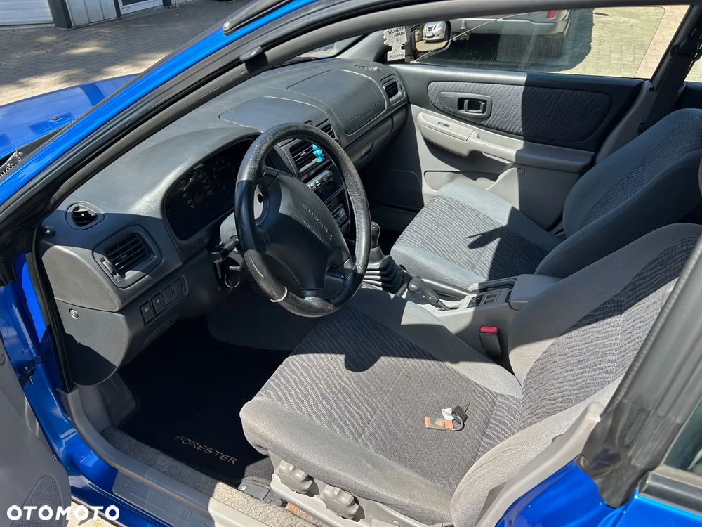 Subaru Impreza SW 2.0 GL Season - 6