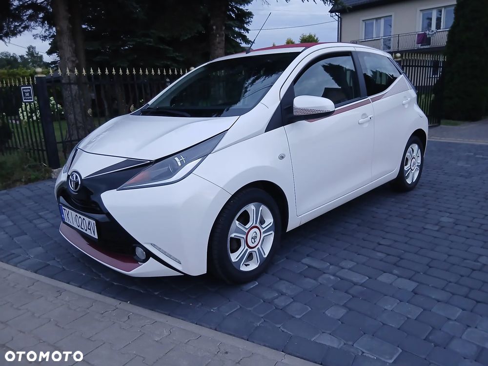 Toyota Aygo x-clusiv - 3