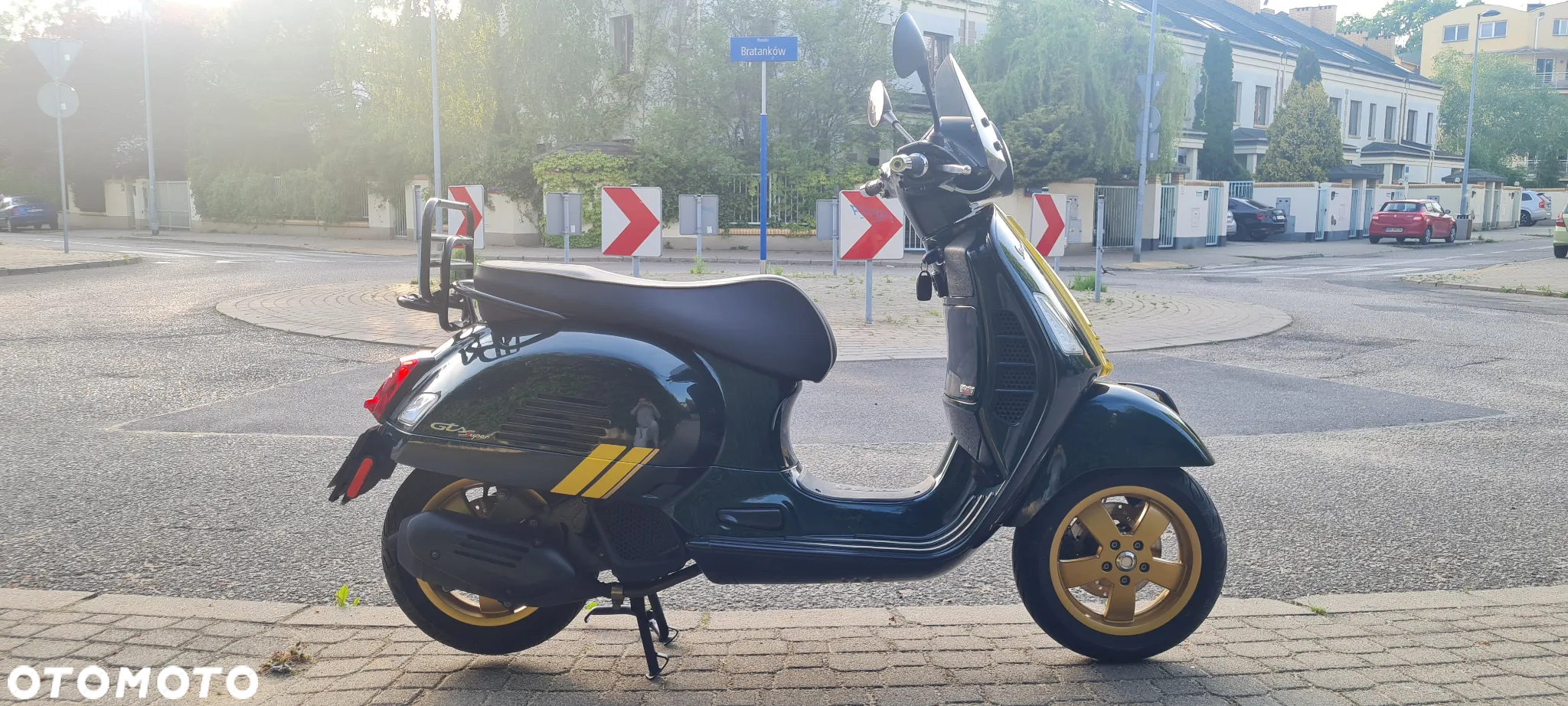 Vespa GTS - 8
