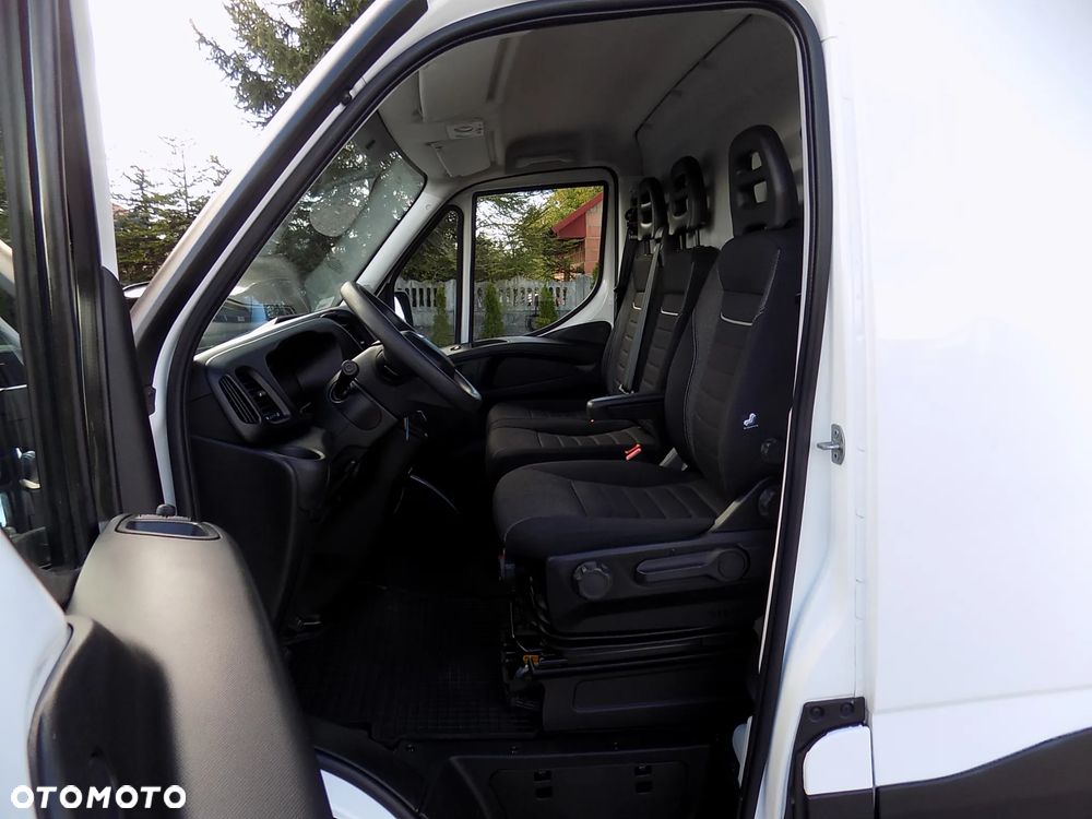 Iveco DAILY, 3.0-POWER, FURGON MAXX L4H3 ! - 18