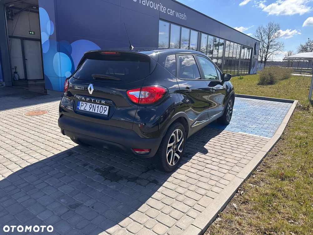 Renault Captur ENERGY TCe 120 EDC Elysee - 4
