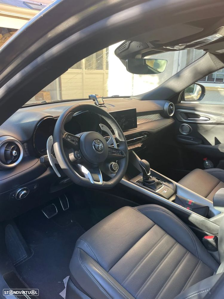 Alfa Romeo Tonale 1.3 Plug-In Hybrid Edizione Speciale e-AWD - 10