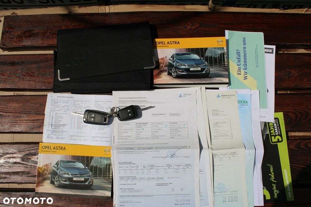 Opel Astra 1.4 Turbo Cosmo - 29