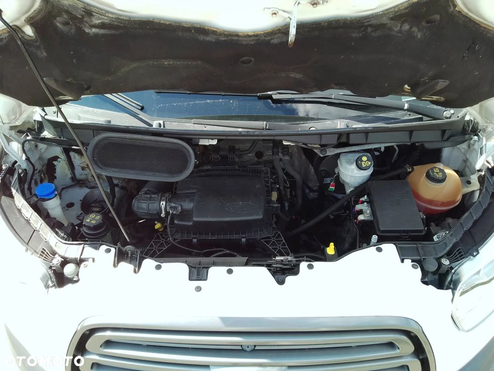 Ford Transit - 26