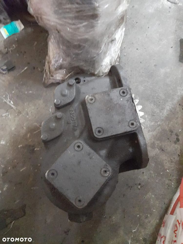 Przystawka odbioru mocy SCANIA 94 114 124 !! - 3