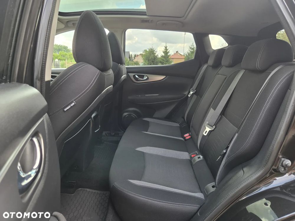 Nissan Qashqai 1.5 dCi N-Tec - 25