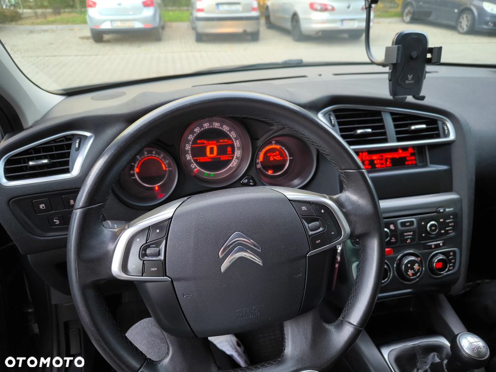 Citroën C4 1.4 VTi Attraction - 4