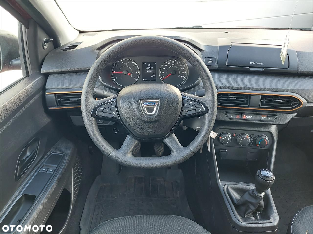 Dacia Sandero Stepway - 10