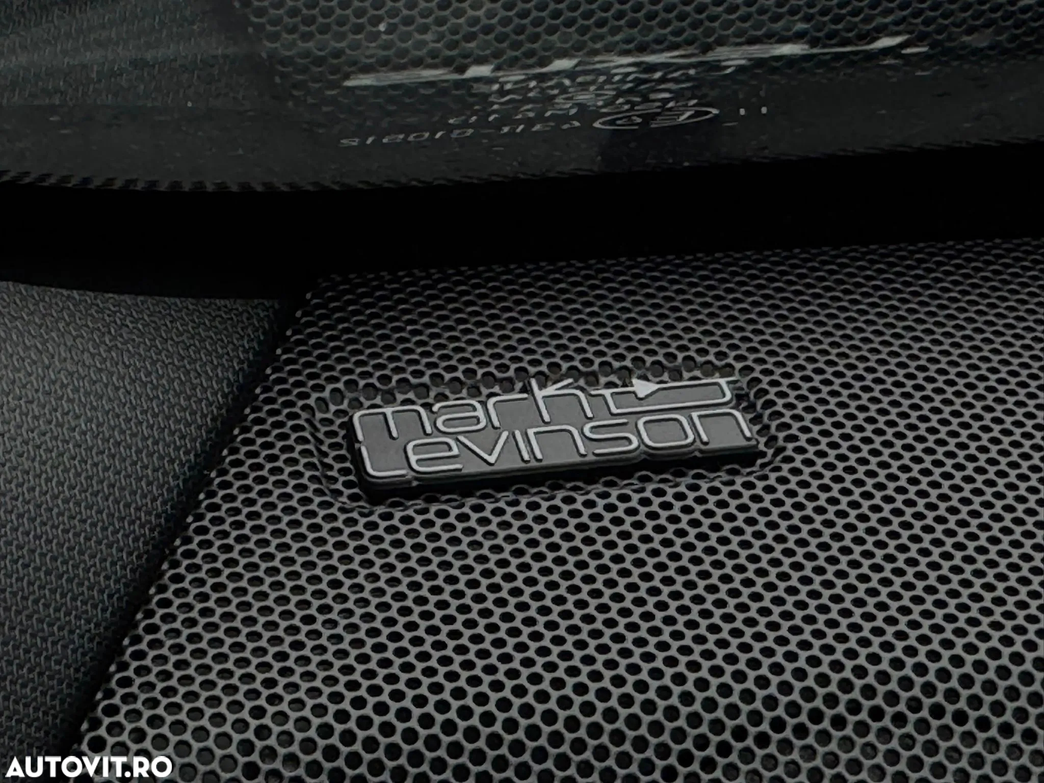 Lexus LBX 1.5 HEV 4x2 CVT Relax - 28