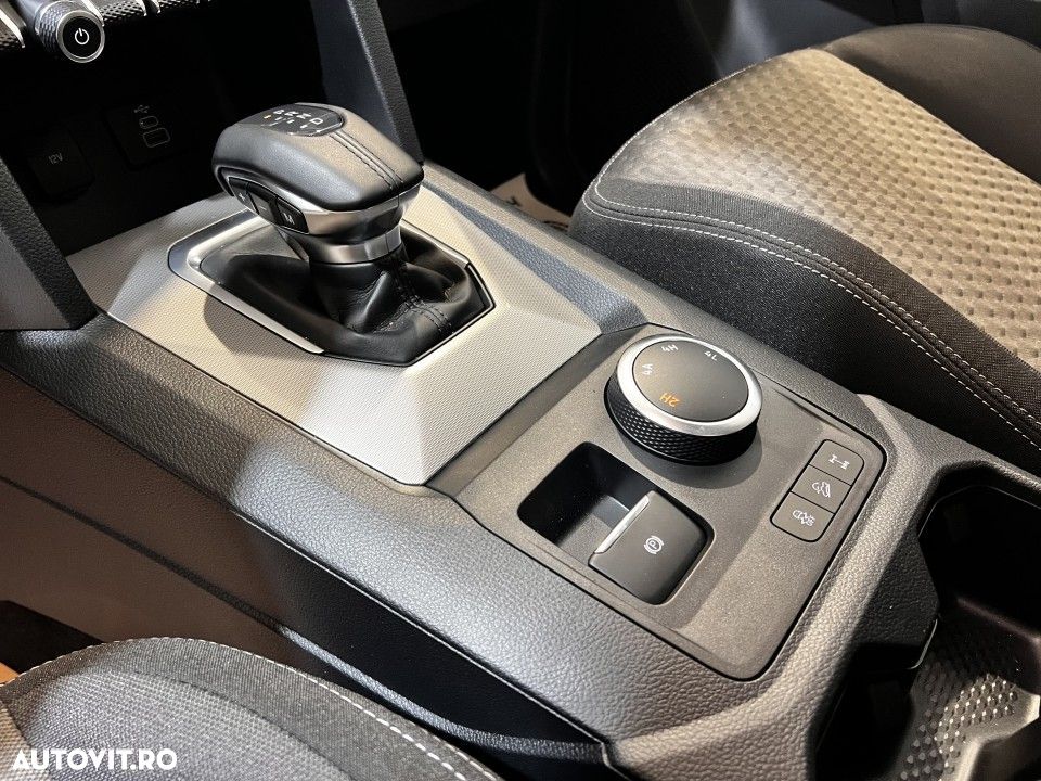 Volkswagen Amarok - 13