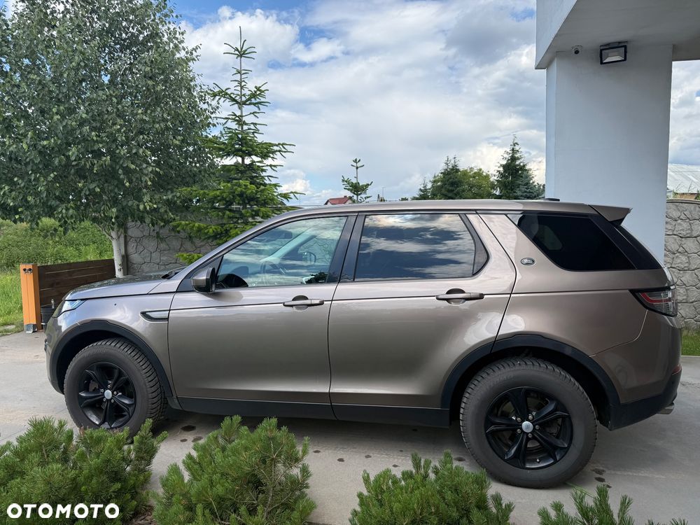 Land Rover Discovery Sport 2.0 TD4 HSE - 3