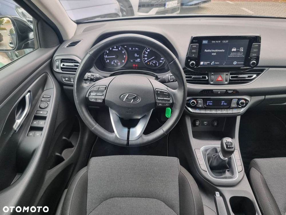 Hyundai i30 1.5 T-GDI 48V Smart - 25