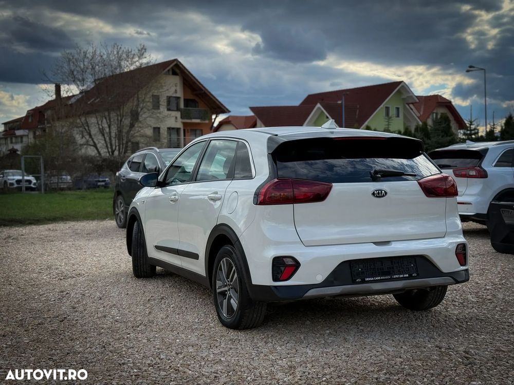 Kia Niro 1.6 GDI HEV 2WD OPF Aut. Edition 7 - 5