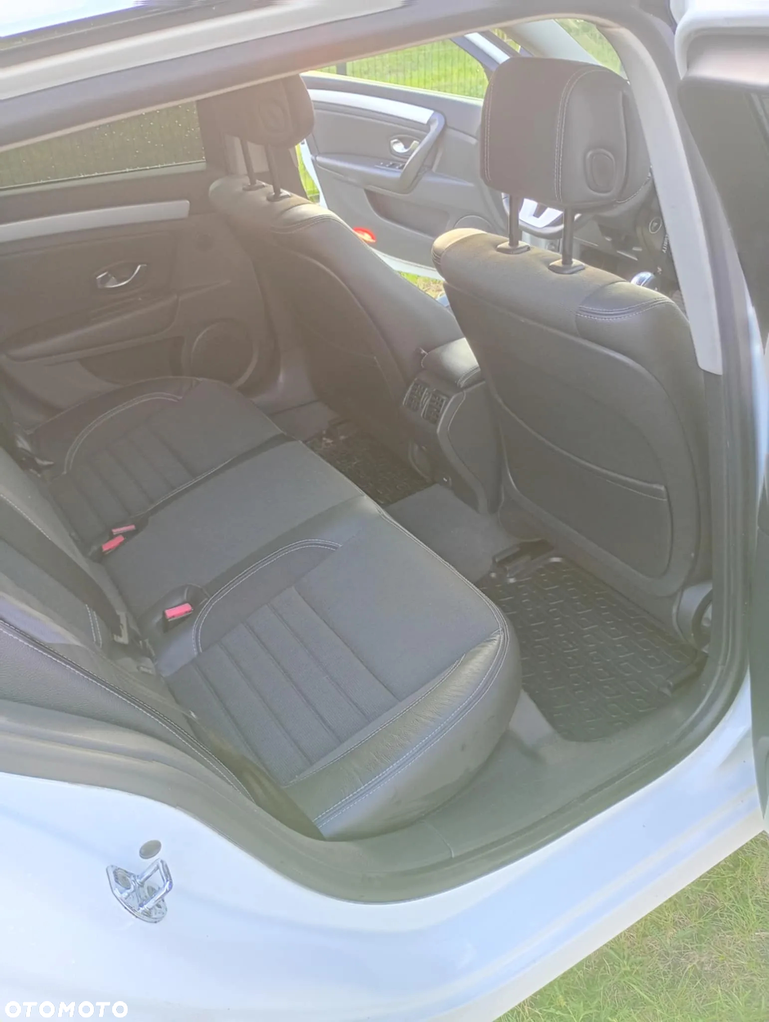 Renault Laguna 2.0 16V 140 Dynamique - 8