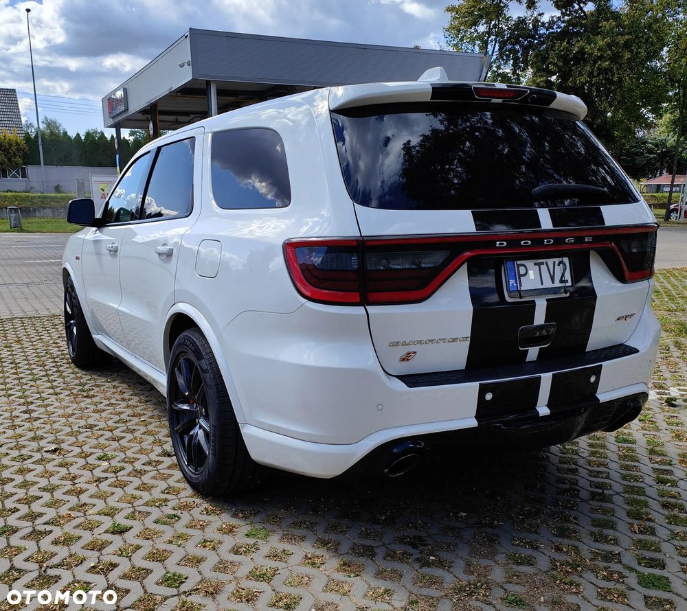 Dodge Durango 6.4 SRT - 4