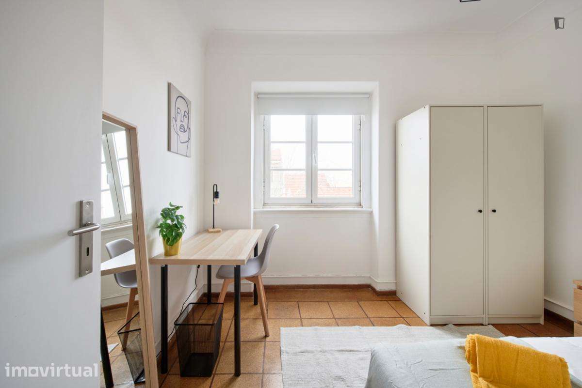 Quarto - localizado em Penha de França Lisbon - Grande imagem: 3/37